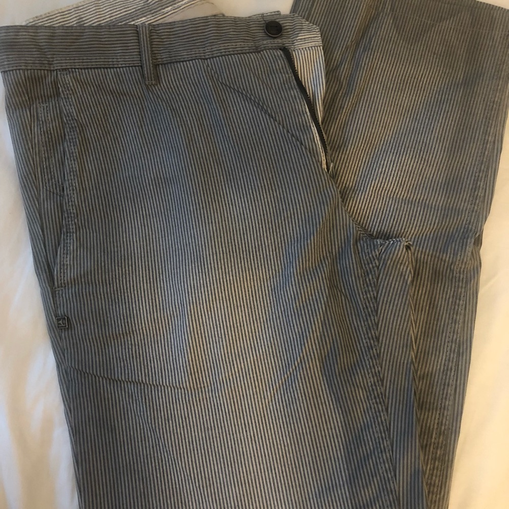 Barely worn Hugo Boss orange men’s casual pants